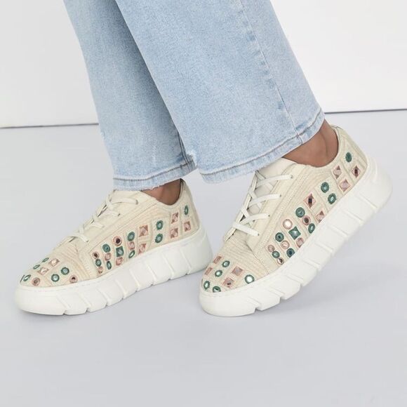 Free People Catch Me If You Can Crochet Mirror Platform Sneakers Sz 37/US 6.5-7 - Picture 1 of 7
